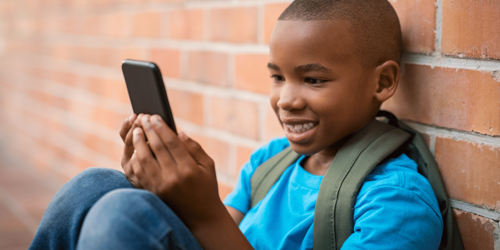 Student using mobile learning app